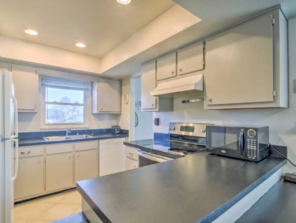 Marco Island Three Bedroom Vacation Home Sleeps Eight Guests