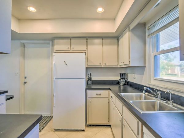 Marco Island Three Bedroom Vacation Home Sleeps Eight Guests