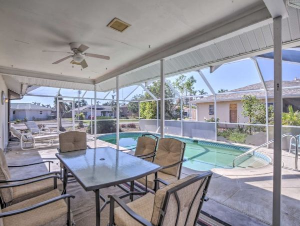 Marco Island Three Bedroom Vacation Home Sleeps Eight Guests