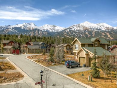 Breckenridge Home 926801 Breckenridge Home 926801