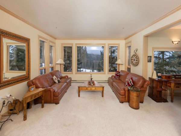 Five Bedroom Vacation Rental in Breckenridge