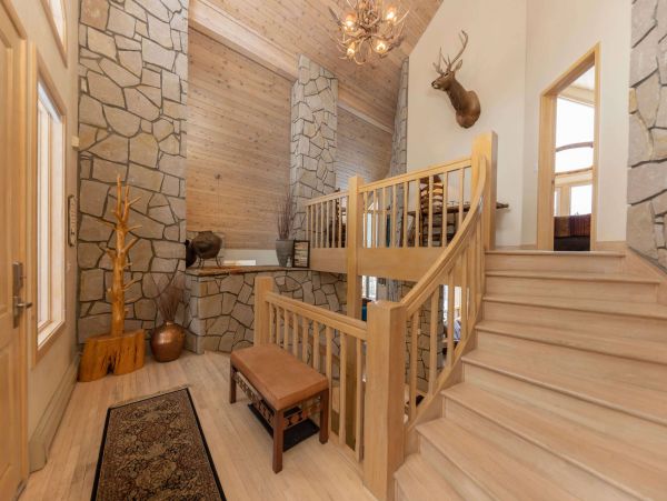 Five Bedroom Vacation Rental in Breckenridge