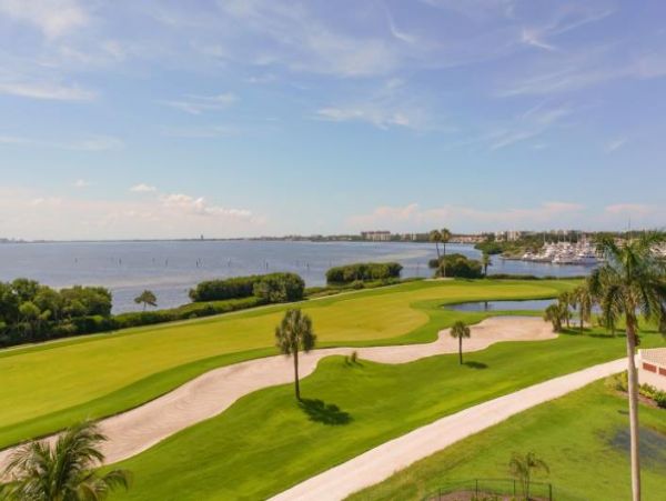 Longboat Key Vacation Condo Bay Views Sleeps Six Guests
