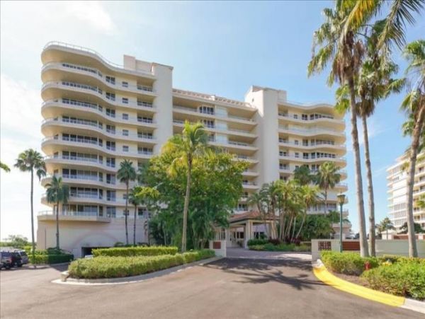 Longboat Key Vacation Condo Bay Views Sleeps Six Guests