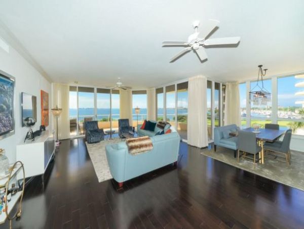 Longboat Key Vacation Condo Bay Views Sleeps Six Guests