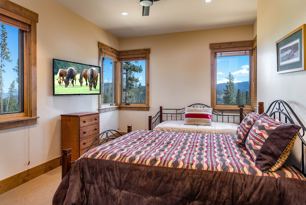 Breckenridge Home 927005