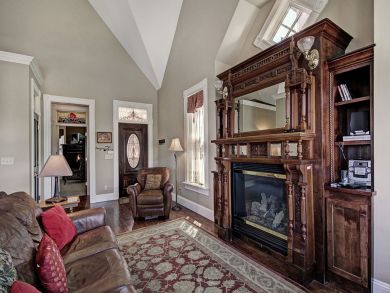 Breckenridge Home 927008