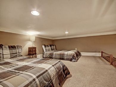 Breckenridge Home 927008