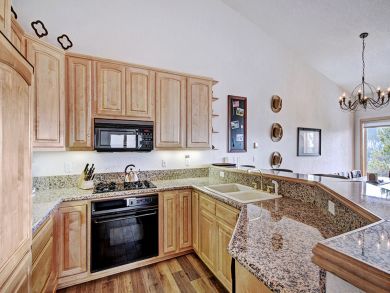 Breckenridge Home 927009 Breckenridge Home 927009