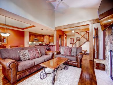 Breckenridge Home 927010 Breckenridge Home 927010