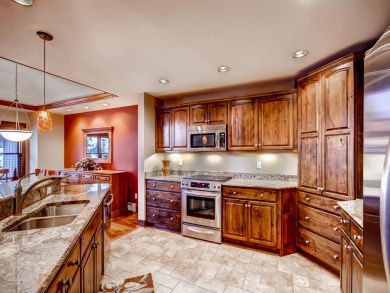 Breckenridge Home 927010 Breckenridge Home 927010