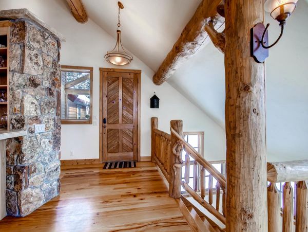 Gorgeous Vacation Mountain Rental in Breckenridge