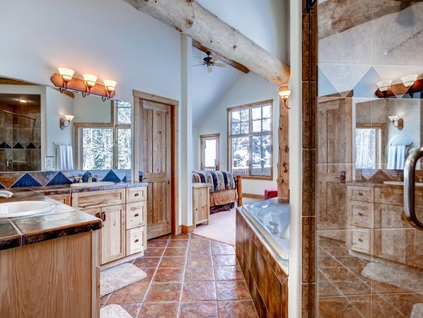 Gorgeous Vacation Mountain Rental in Breckenridge