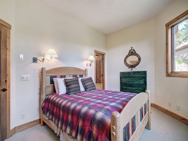 Gorgeous Vacation Mountain Rental in Breckenridge
