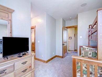 Breckenridge Home 927021
