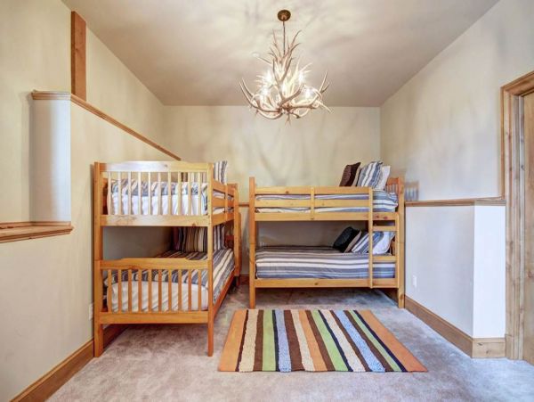 Stunning Five bedroom Villa - Pet friendly