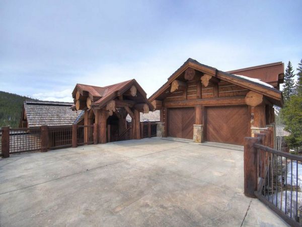 Stunning Five bedroom Villa - Pet friendly