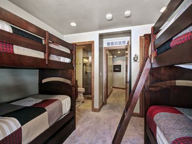 Breckenridge Home 927034