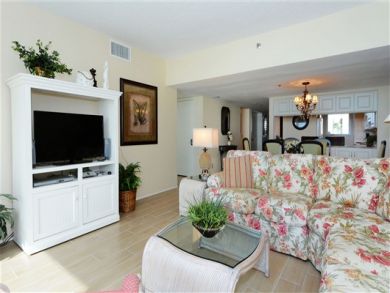 Charming Vacation Rental on Longboat Key. Call Today.