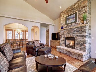 Breckenridge Home 927040