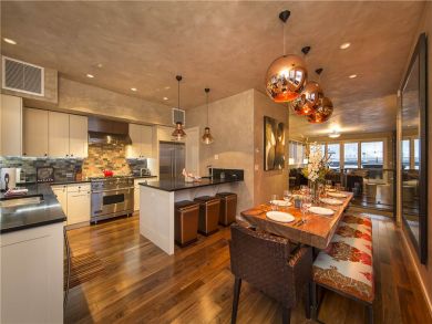 Luxury Penthouse Luxury Penthouse