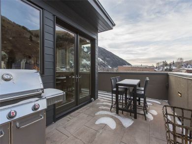 Luxury Penthouse Luxury Penthouse