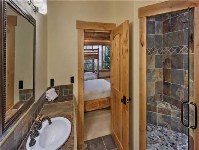 Breckenridge Home 927122