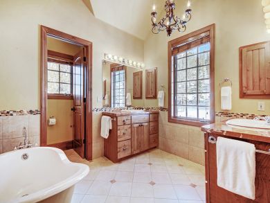 Breckenridge Home 927150