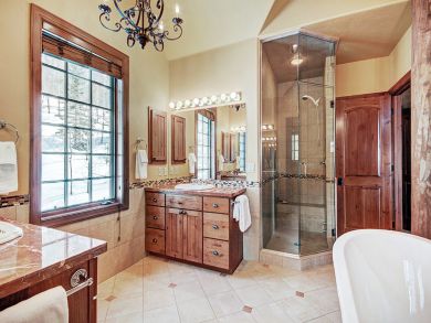 Breckenridge Home 927150