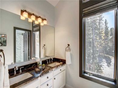 Breckenridge Home 927156 Breckenridge Home 927156