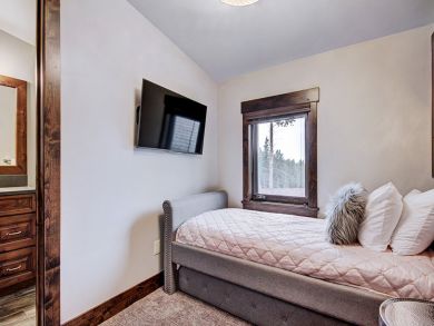 Breckenridge Home 927158