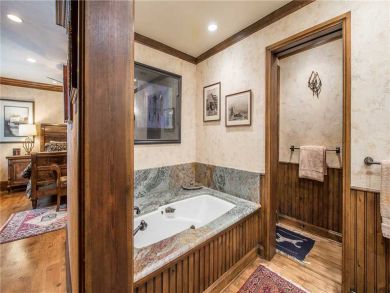 Luxury SKi in Ski Out Luxury SKi in Ski Out