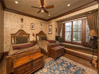 Luxury SKi in Ski Out Luxury SKi in Ski Out