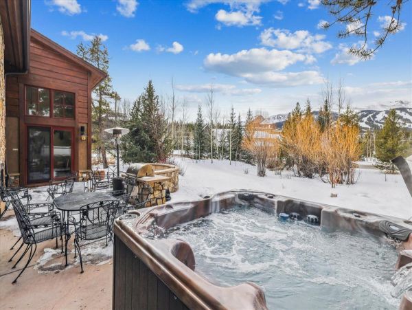Breckenridge Vacation Rental with 7 Bedrooms & Private Spa