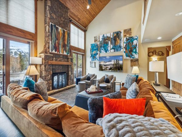 Breckenridge Vacation Rental with 7 Bedrooms & Private Spa