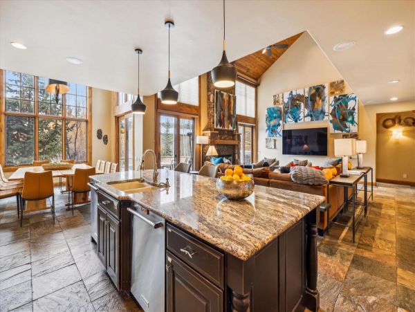 Breckenridge Vacation Rental with 7 Bedrooms & Private Spa