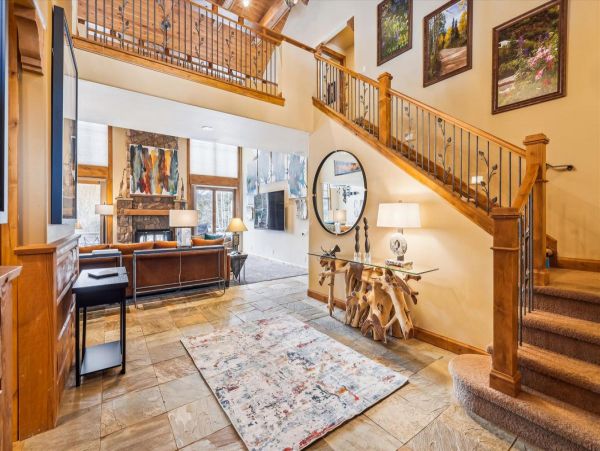Breckenridge Vacation Rental with 7 Bedrooms & Private Spa