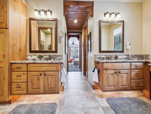 Breckenridge Vacation Rental with 7 Bedrooms & Private Spa
