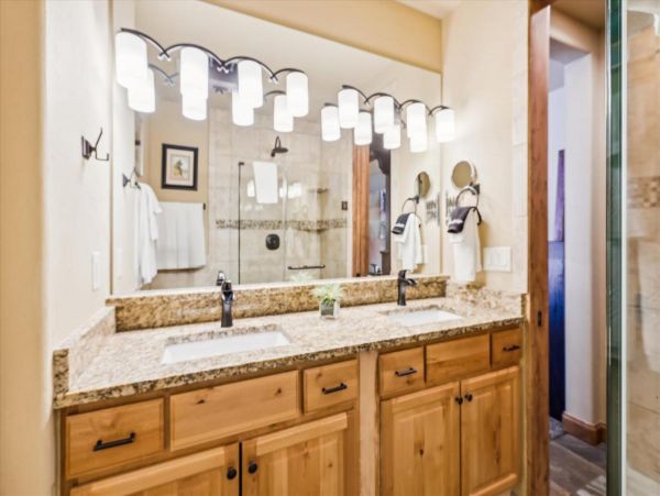 Breckenridge Vacation Rental with 7 Bedrooms & Private Spa