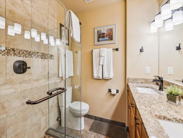 Breckenridge Vacation Rental with 7 Bedrooms & Private Spa