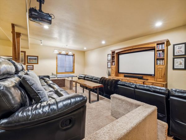 Breckenridge Vacation Rental with 7 Bedrooms & Private Spa
