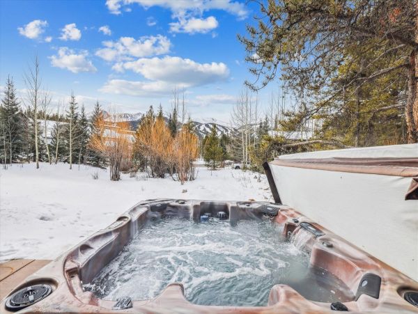 Breckenridge Vacation Rental with 7 Bedrooms & Private Spa