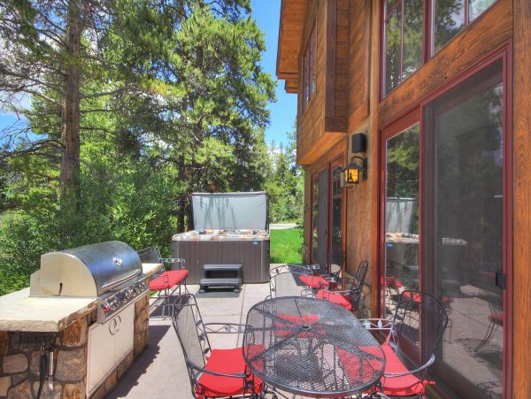 Breckenridge Vacation Rental with 7 Bedrooms & Private Spa
