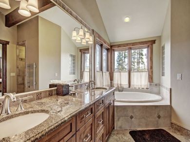 Breckenridge Home 927201