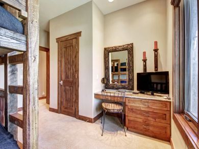 Breckenridge Home 927201