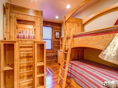 Breckenridge Home 927207