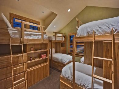 Steamboat Springs Home 927268 Steamboat Springs Home 927268