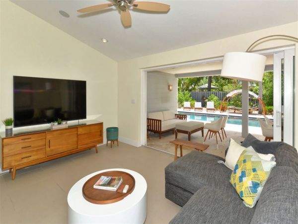 Lido Key Luxury Vacation Pool Home Four Bedrooms plus Den
