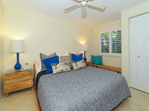 Lido Key Luxury Vacation Pool Home Four Bedrooms plus Den