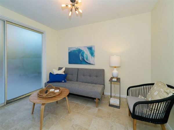 Lido Key Luxury Vacation Pool Home Four Bedrooms plus Den